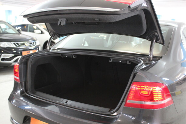 Volkswagen Passat B7, 2011 г.