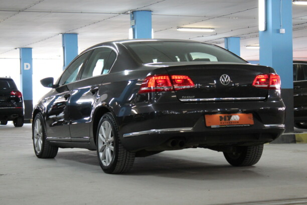 Volkswagen Passat B7, 2011 г.