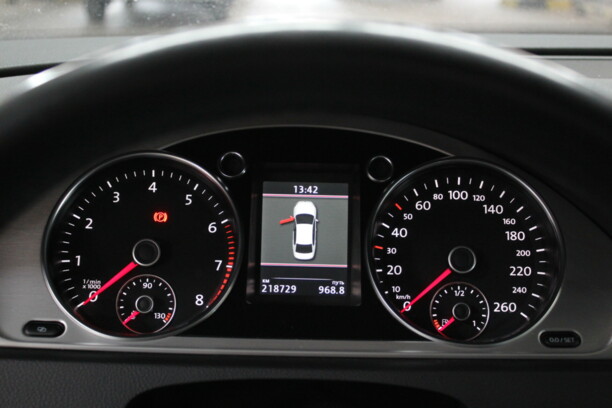 Volkswagen Passat B7, 2011 г.