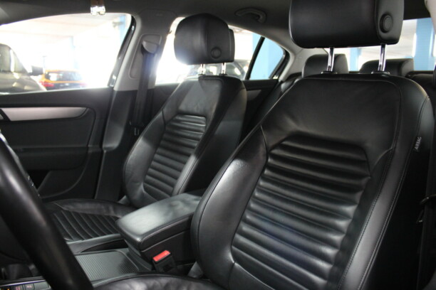 Volkswagen Passat B7, 2011 г.