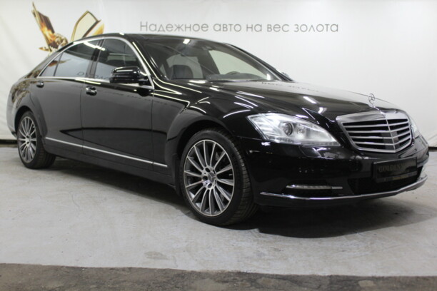 Mercedes-Benz S-Класс W221· Рестайлинг, 2010 г.