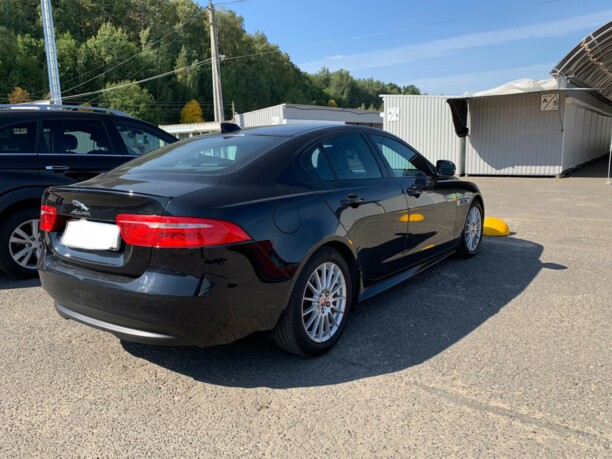 Jaguar XE, 2016 г.