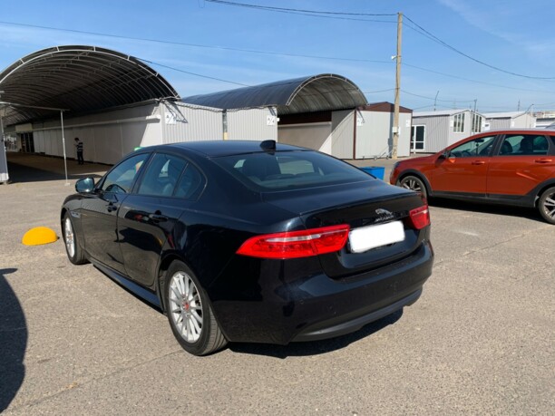 Jaguar XE, 2016 г.