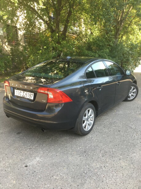 Volvo S60 II, 2011 г.