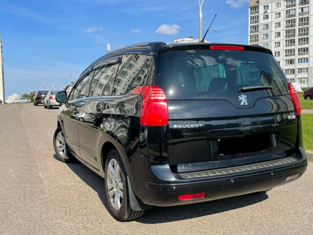 Peugeot 5008 I, 7 мест, 2011 г.