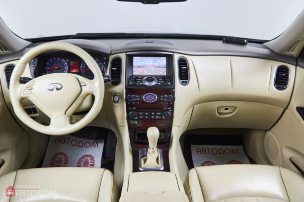 Infiniti EX, 2009 г.