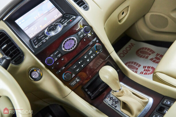 Infiniti EX, 2009 г.
