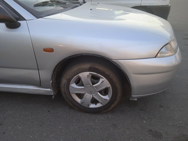Mitsubishi Carisma I, 1996 г.