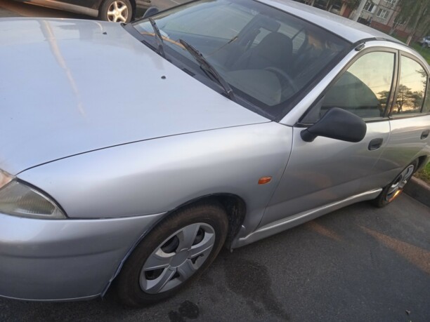 Mitsubishi Carisma I, 1996 г.
