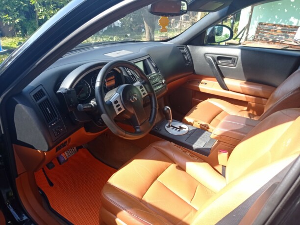 Infiniti FX I, 2005 г.