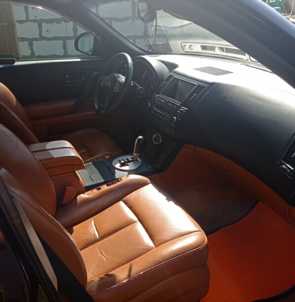 Infiniti FX I, 2005 г.