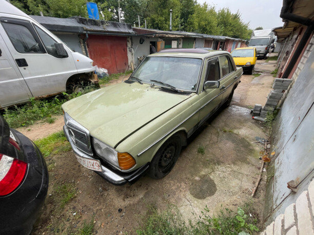 Mercedes-Benz E-Класс W123, 1979 г.
