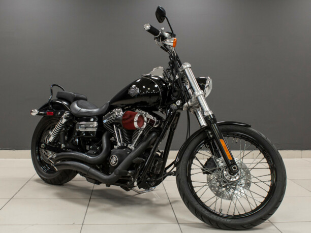 Harley-Davidson Dyna wide glide, 2011 г.
