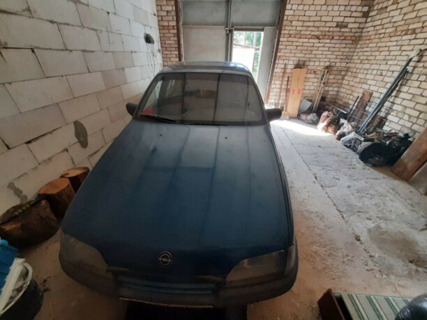 Opel Omega A, 1987 г.