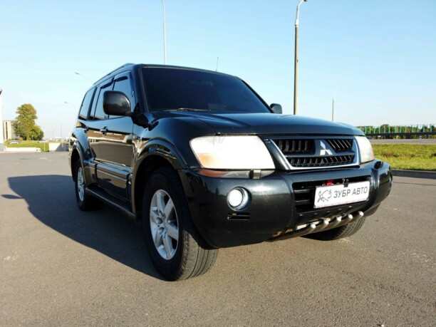 Mitsubishi Pajero III, 7 мест, 2006 г.