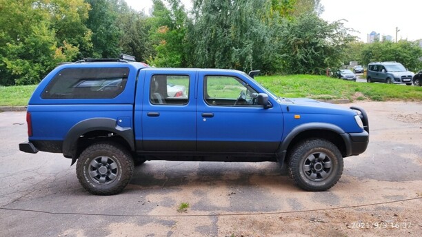 Nissan Navara D22, 2001 г.