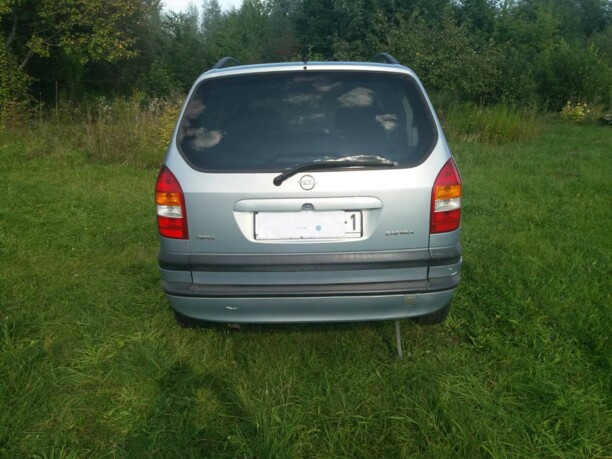 Opel Zafira A, 7 мест, 2003 г.