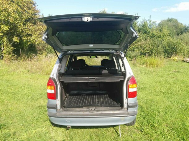 Opel Zafira A, 7 мест, 2003 г.