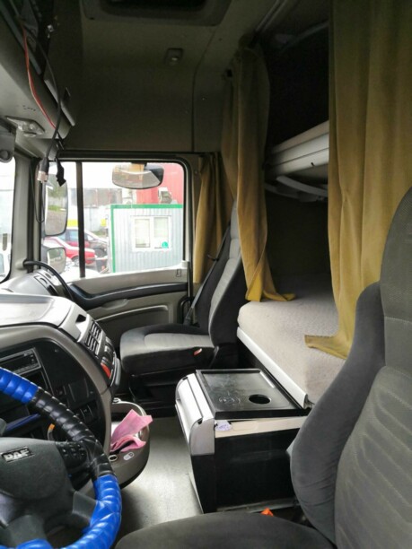 DAF XF 105 XF 105-410, 2011 г.