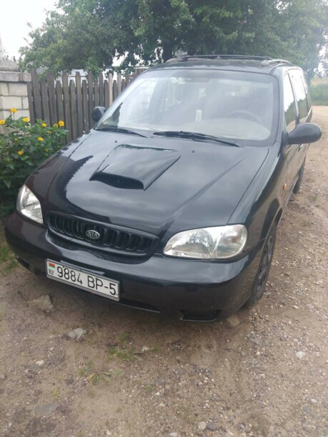 Kia Carnival I, 7 мест, 2000 г.