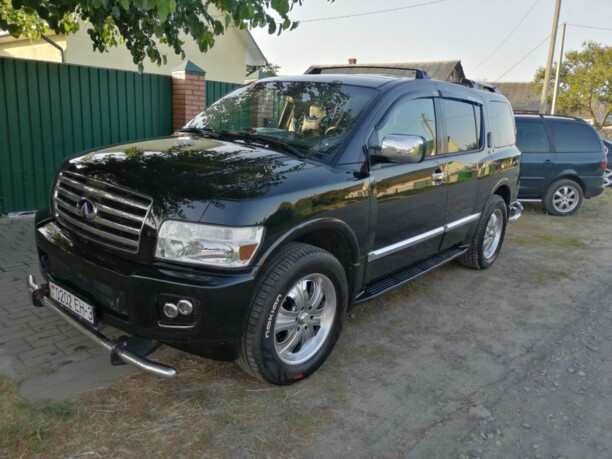Infiniti QX56 I, 7 мест, 2004 г.