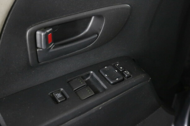 Mazda 5 I, 7 мест, 2005 г.