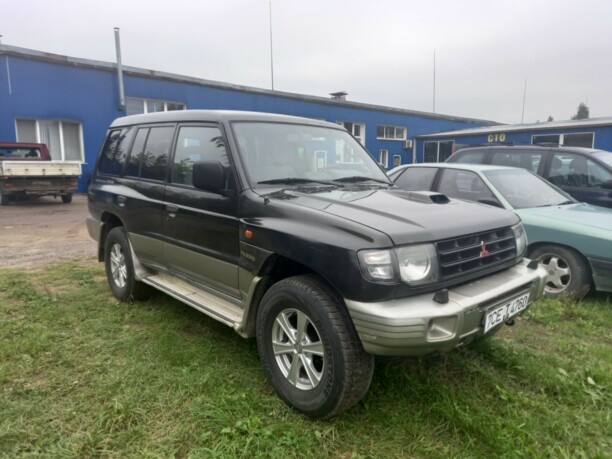 Mitsubishi Pajero II · Рестайлинг, 7 мест, 1998 г.