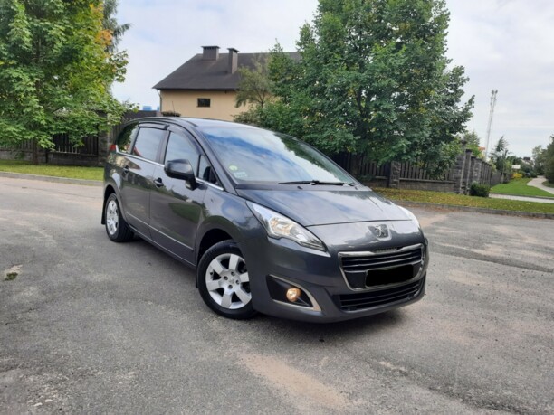 Peugeot 5008 I · Рестайлинг, 7 мест, 2015 г.