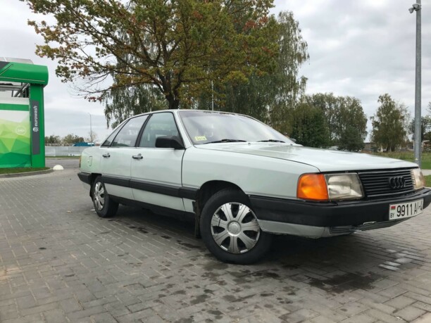 Audi 100 С3, 1984 г.