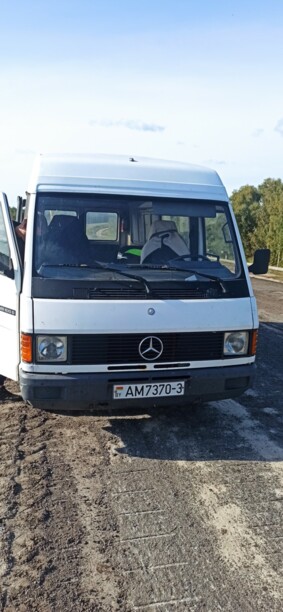 Mercedes-Benz MB100, 1989 г.