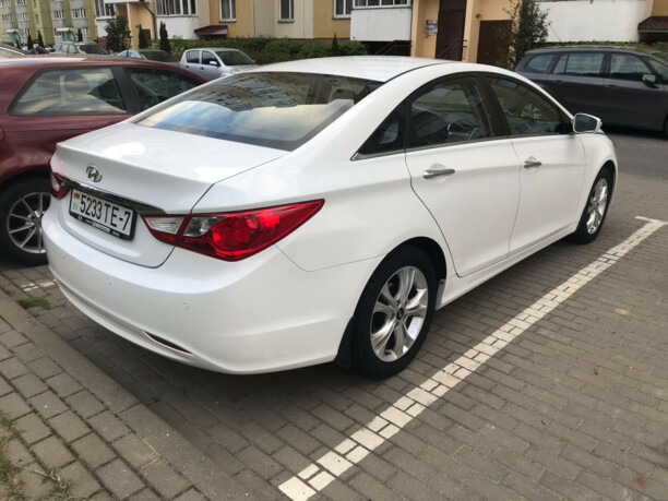 Hyundai Sonata YF, 2010 г.