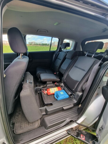 Mazda 5 I, 7 мест, 2007 г.
