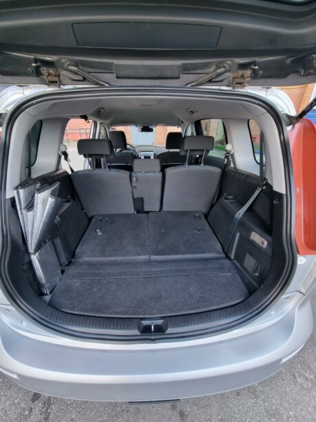 Mazda 5 I, 7 мест, 2007 г.