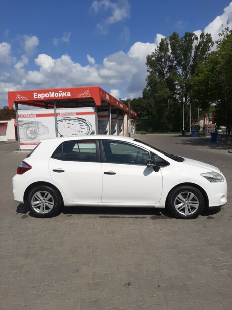 Toyota Auris I (E150) · Рестайлинг, 2010 г.