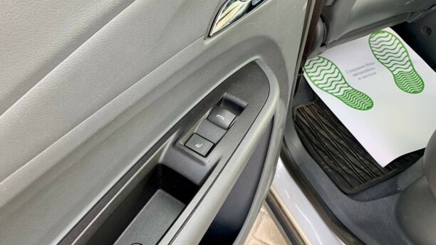 Chevrolet Bolt, 2017 г.