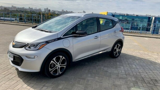 Chevrolet Bolt, 2017 г.