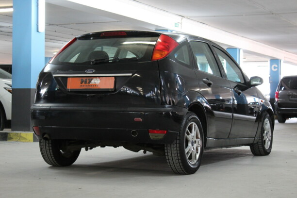 Ford Focus I · Рестайлинг, 2003 г.