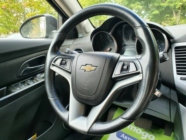 Chevrolet Cruze J300, 2010 г.