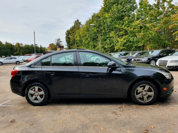 Chevrolet Cruze J300, 2010 г.