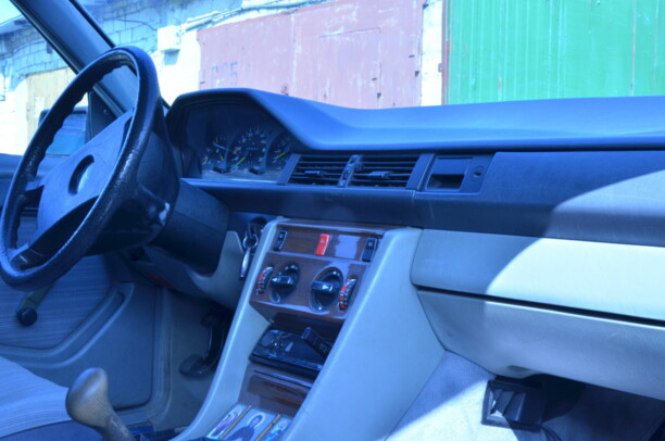 Mercedes-Benz E-Класс W124, S124, C124, A124, 1987 г.