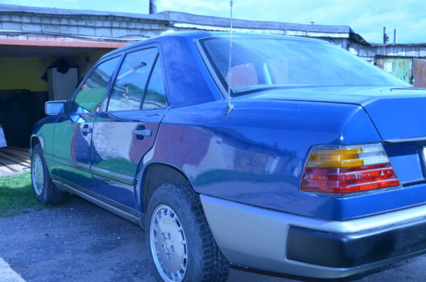Mercedes-Benz E-Класс W124, S124, C124, A124, 1987 г.