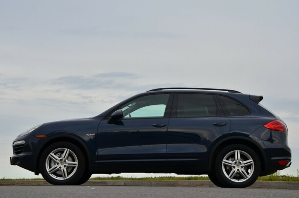 Porsche Cayenne 958, 2011 г.