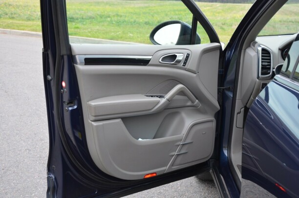 Porsche Cayenne 958, 2011 г.