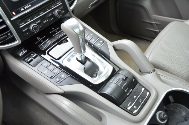 Porsche Cayenne 958, 2011 г.