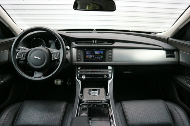 Jaguar XF X260, 2016 г.