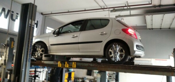 Peugeot 207 I · Рестайлинг, 2010 г.