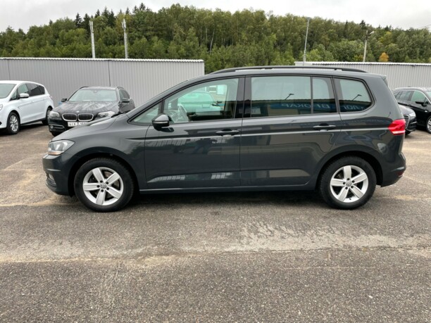 Volkswagen Touran III, 7 мест, 2018 г.