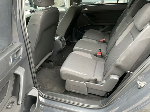 Volkswagen Touran III, 7 мест, 2018 г.