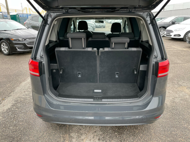 Volkswagen Touran III, 7 мест, 2018 г.