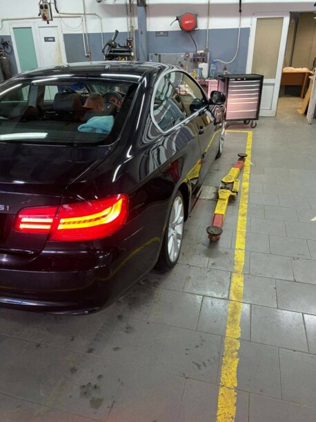 BMW 3 серия E90, E91, E92, E93, 2010 г.